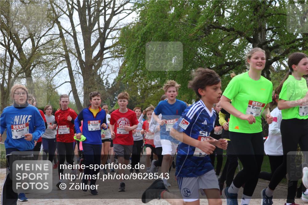 25.04.2026 - Das Zehntel Zöllner http://msf.ph/oto/9628543 25.04.2026 13:44:06 Laufen 15252, 16418 meine-sportfotos.de