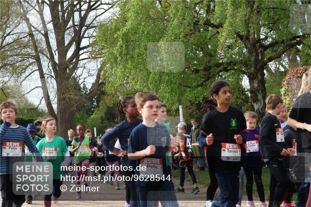 25.04.2026 - Das Zehntel Zöllner http://msf.ph/oto/9628544 25.04.2026 07:46:43 Laufen 3929, 1232, 1706 meine-sportfotos.de