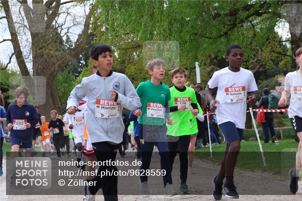 25.04.2026 - Das Zehntel Zöllner http://msf.ph/oto/9628559 25.04.2026 11:41:38 Laufen 11252, 11492, 10637 meine-sportfotos.de