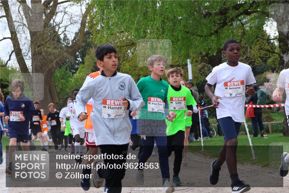 25.04.2026 - Das Zehntel Zöllner http://msf.ph/oto/9628563 25.04.2026 11:41:38 Laufen 11252, 12782, 10637, 11492 meine-sportfotos.de