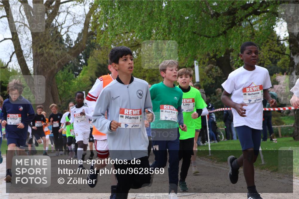 25.04.2026 - Das Zehntel Zöllner http://msf.ph/oto/9628569 25.04.2026 11:41:38 Laufen 11252, 10637, 12782, 11492 meine-sportfotos.de