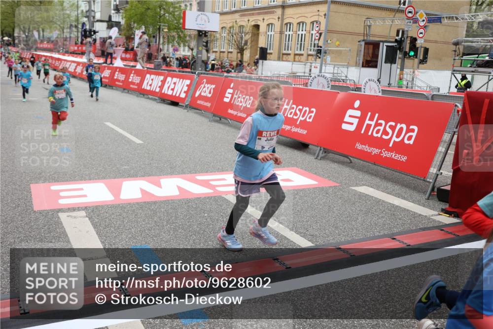 25.04.2026 - Das Zehntel Strokosch-Dieckow http://msf.ph/oto/9628602 25.04.2026 11:07:52 Ziel 5602, 6288, 6292, 6925, 6962, 6990, 7002, 7563, 7571, 7572, 7651, 7661, 7788 meine-sportfotos.de
