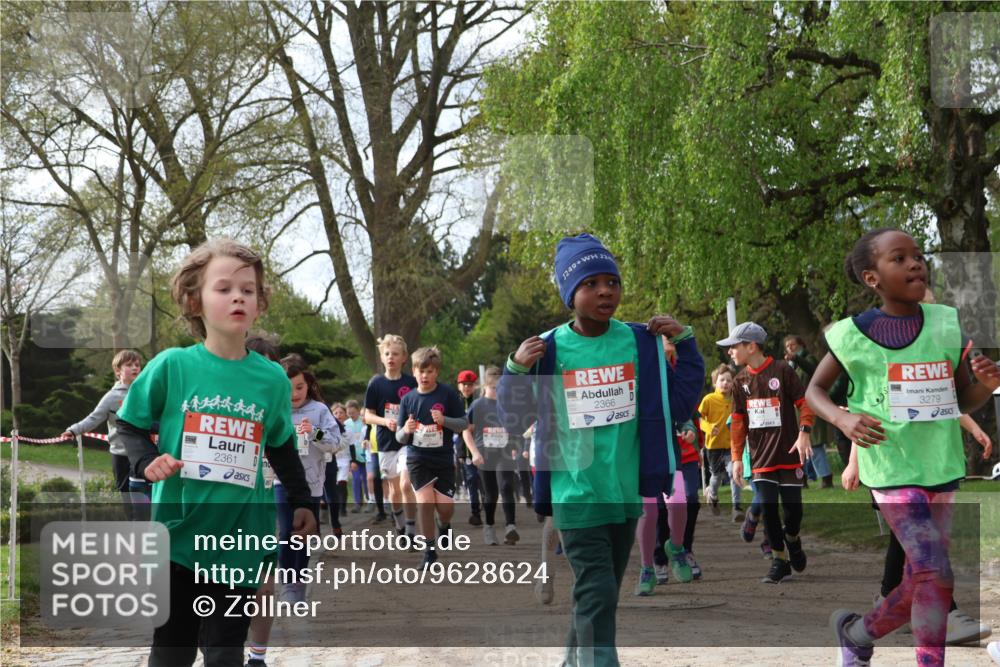 25.04.2026 - Das Zehntel Zöllner http://msf.ph/oto/9628624 25.04.2026 07:46:45 Laufen 2361, 2366, 3279 meine-sportfotos.de