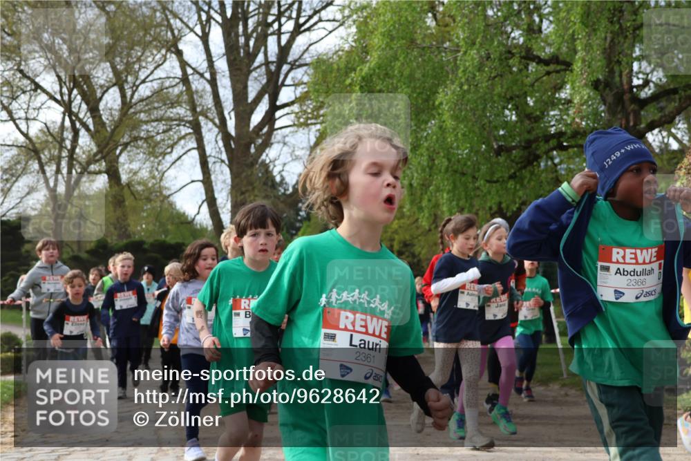 25.04.2026 - Das Zehntel Zöllner http://msf.ph/oto/9628642 25.04.2026 07:46:46 Laufen 2361, 249, 2366 meine-sportfotos.de