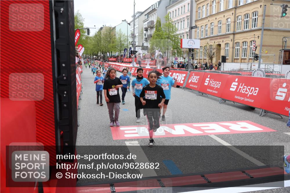 25.04.2026 - Das Zehntel Strokosch-Dieckow http://msf.ph/oto/9628682 25.04.2026 11:07:47 Ziel 5461, 6162, 6925, 6962, 6990, 7002, 7447, 7569, 7770, 7788, 8001 meine-sportfotos.de