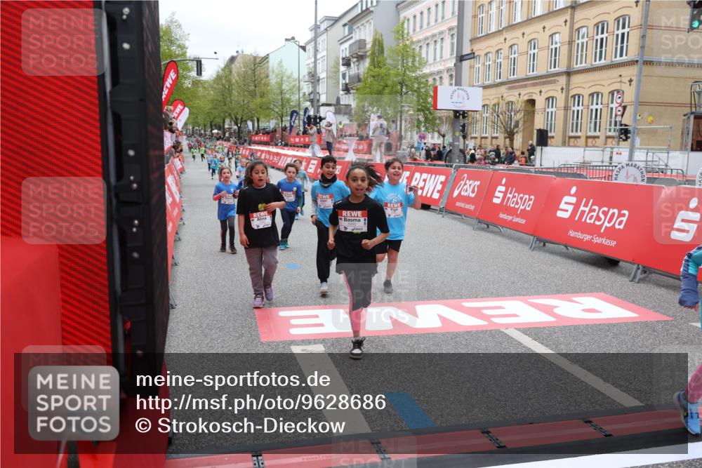 25.04.2026 - Das Zehntel Strokosch-Dieckow http://msf.ph/oto/9628686 25.04.2026 11:07:47 Ziel 5461, 6162, 6925, 6962, 6990, 7002, 7447, 7569, 7770, 7788, 8001 meine-sportfotos.de