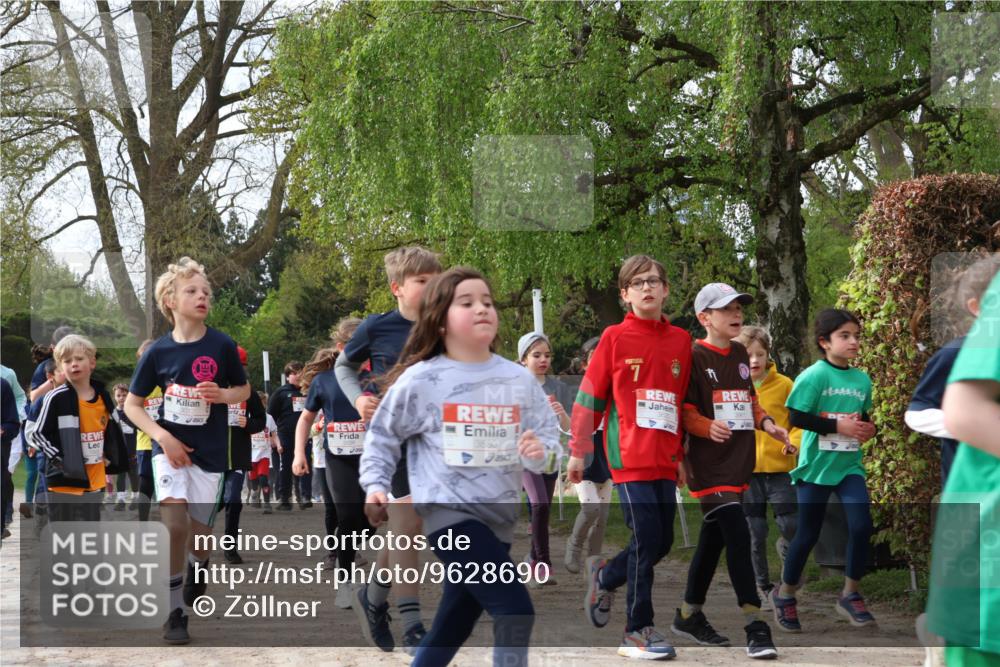 25.04.2026 - Das Zehntel Zöllner http://msf.ph/oto/9628690 25.04.2026 07:46:47 Laufen 3880, 7 meine-sportfotos.de