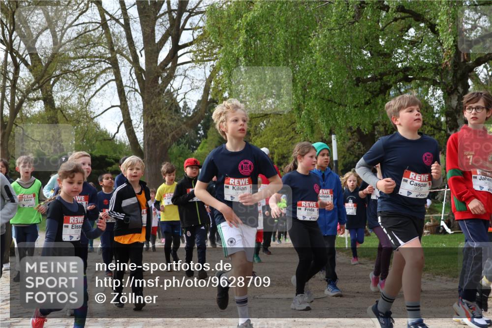 25.04.2026 - Das Zehntel Zöllner http://msf.ph/oto/9628709 25.04.2026 07:46:48 Laufen 1226, 3012, 3036, 3009, 7, 362 meine-sportfotos.de