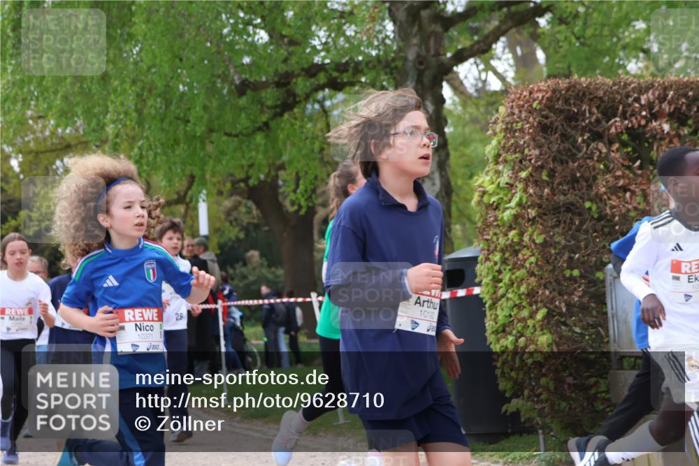25.04.2026 - Das Zehntel Zöllner http://msf.ph/oto/9628710 25.04.2026 11:41:40 Laufen 10371, 28, 10192 meine-sportfotos.de