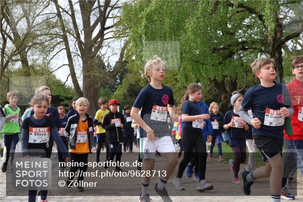 25.04.2026 - Das Zehntel Zöllner http://msf.ph/oto/9628713 25.04.2026 07:46:48 Laufen 1226, 3012, 3036, 3009, 7 meine-sportfotos.de