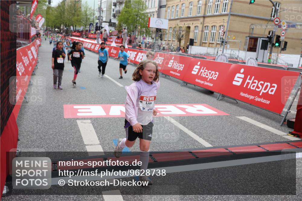 25.04.2026 - Das Zehntel Strokosch-Dieckow http://msf.ph/oto/9628738 25.04.2026 11:07:46 Ziel 5461, 6162, 6925, 6962, 6990, 7447, 7569, 7770, 7788, 8001 meine-sportfotos.de