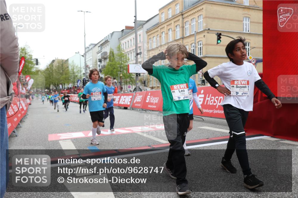 25.04.2026 - Das Zehntel Strokosch-Dieckow http://msf.ph/oto/9628747 25.04.2026 10:51:27 Ziel 5110, 5481, 5566, 5572, 5580, 5834, 6039, 6336, 6343, 6910, 6919, 6993, 7337, 7391, 7546, 7725, 7955, 7968 meine-sportfotos.de