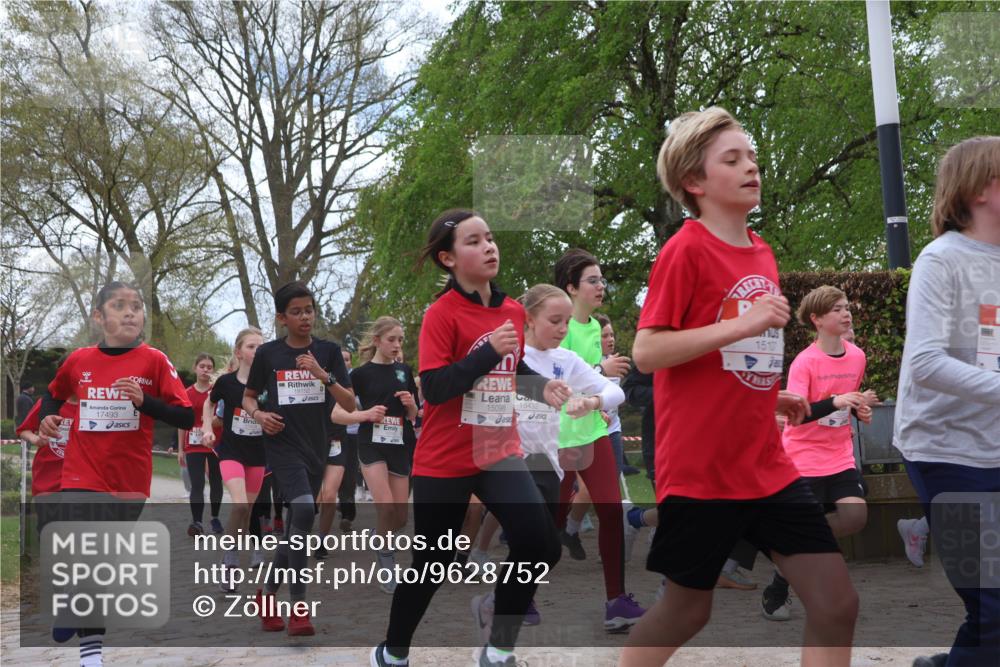 25.04.2026 - Das Zehntel Zöllner http://msf.ph/oto/9628752 25.04.2026 13:44:09 Laufen 17493, 15098, 15432, 106, 1517, 78 meine-sportfotos.de