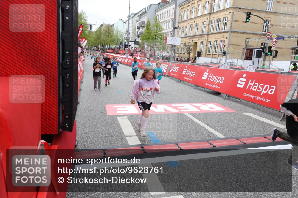 25.04.2026 - Das Zehntel Strokosch-Dieckow http://msf.ph/oto/9628761 25.04.2026 11:07:46 Ziel 5461, 6162, 6925, 6962, 6990, 7447, 7569, 7770, 7788, 8001 meine-sportfotos.de