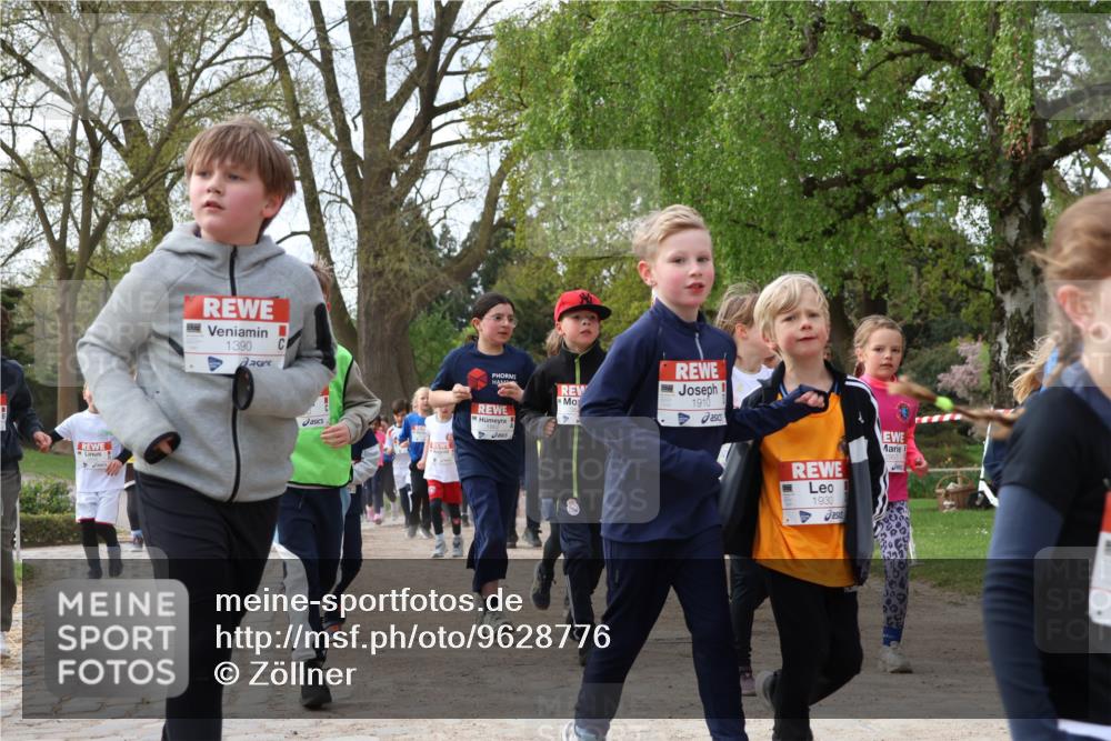 25.04.2026 - Das Zehntel Zöllner http://msf.ph/oto/9628776 25.04.2026 07:46:49 Laufen 1390, 1910, 1930, 2957 meine-sportfotos.de