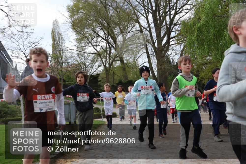 25.04.2026 - Das Zehntel Zöllner http://msf.ph/oto/9628806 25.04.2026 07:46:50 Laufen 1364, 1350, 4 meine-sportfotos.de