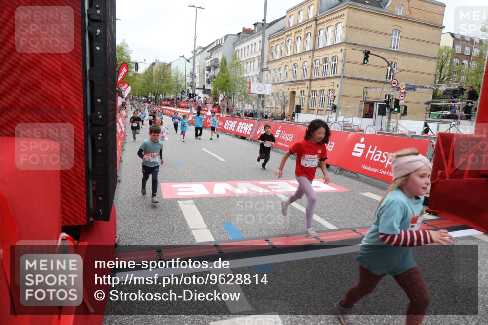 25.04.2026 - Das Zehntel Strokosch-Dieckow http://msf.ph/oto/9628814 25.04.2026 11:07:44 Ziel 5461, 5464, 5506, 6162, 6202, 7447, 7569, 7770, 8001 meine-sportfotos.de