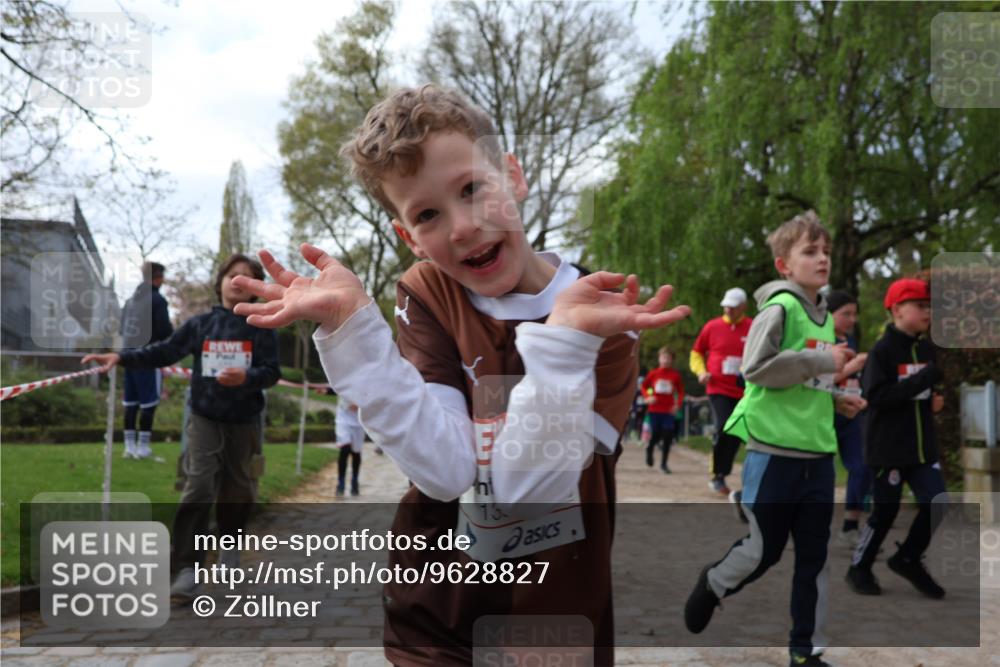 25.04.2026 - Das Zehntel Zöllner http://msf.ph/oto/9628827 25.04.2026 07:46:51 Laufen 13 meine-sportfotos.de