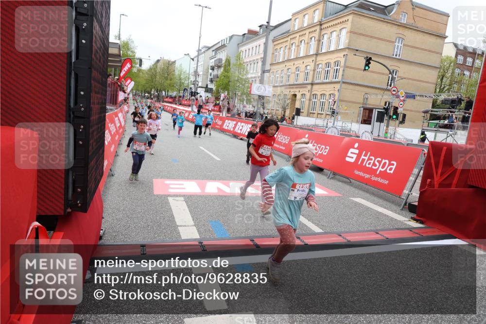 25.04.2026 - Das Zehntel Strokosch-Dieckow http://msf.ph/oto/9628835 25.04.2026 11:07:43 Ziel 5461, 5464, 5506, 6162, 6172, 6173, 6193, 6202, 6252, 7447, 7486, 7569, 7770, 8001 meine-sportfotos.de