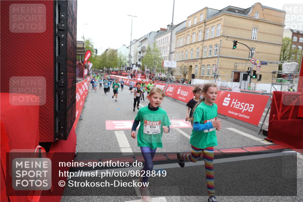 25.04.2026 - Das Zehntel Strokosch-Dieckow http://msf.ph/oto/9628849 25.04.2026 11:04:28 Ziel 5630, 5645, 5945, 5948, 5971, 6460, 6466, 6567, 6593, 6664, 7064, 7087, 7117, 7237, 7273, 7345, 7994 meine-sportfotos.de