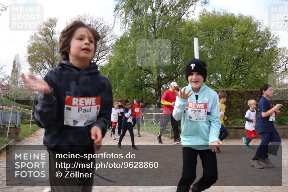 25.04.2026 - Das Zehntel Zöllner http://msf.ph/oto/9628860 25.04.2026 07:46:52 Laufen 3364, 3389 meine-sportfotos.de