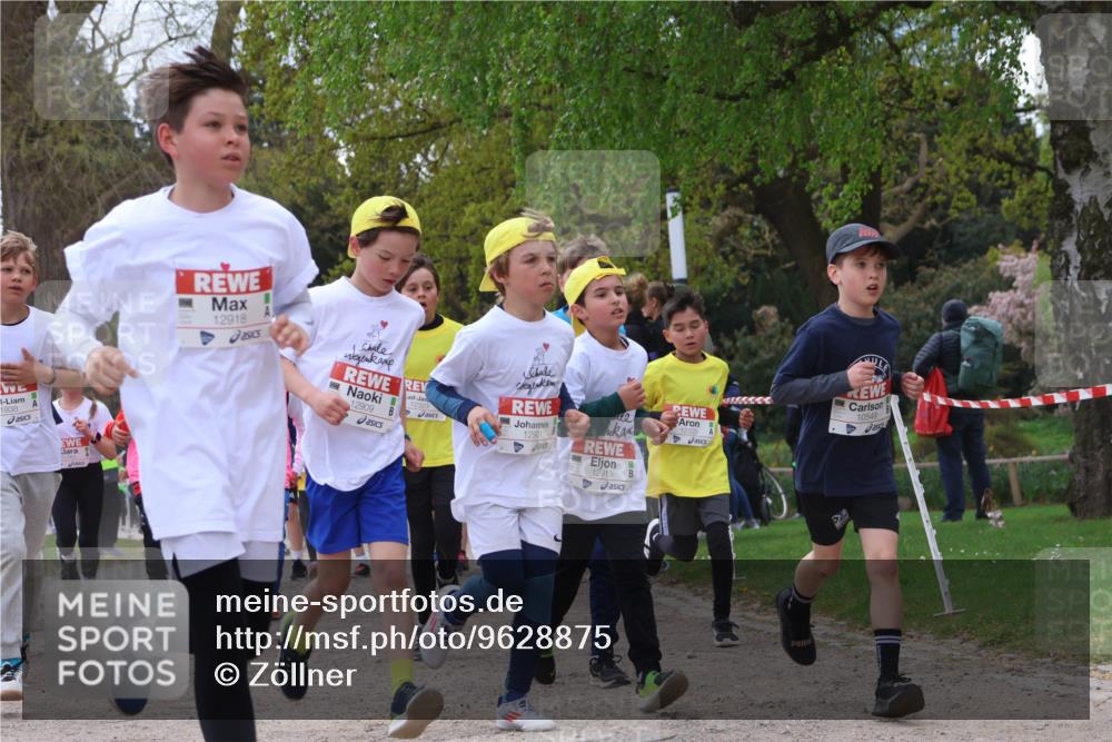 25.04.2026 - Das Zehntel Zöllner http://msf.ph/oto/9628875 25.04.2026 11:41:45 Laufen 1938, 12918, 12323, 12909, 12901, 12322, 12913, 10549 meine-sportfotos.de