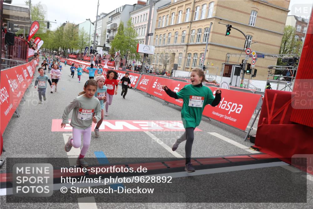 25.04.2026 - Das Zehntel Strokosch-Dieckow http://msf.ph/oto/9628892 25.04.2026 11:07:42 Ziel 5464, 5506, 5766, 6162, 6172, 6173, 6193, 6202, 6252, 6276, 7447, 7486, 7569, 7770 meine-sportfotos.de