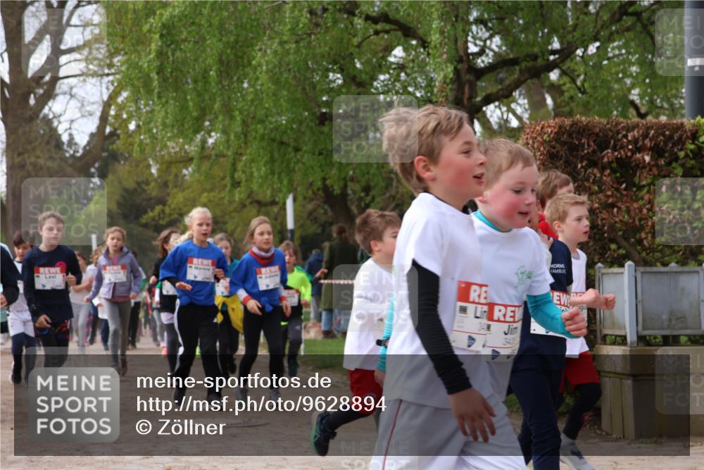 25.04.2026 - Das Zehntel Zöllner http://msf.ph/oto/9628894 25.04.2026 07:46:54 Laufen 343, 6 meine-sportfotos.de