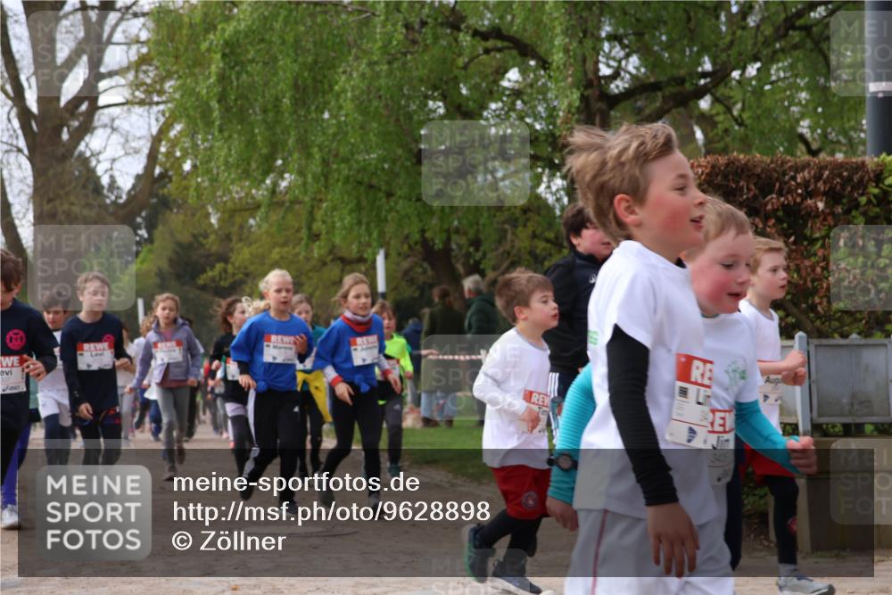 25.04.2026 - Das Zehntel Zöllner http://msf.ph/oto/9628898 25.04.2026 07:46:54 Laufen  meine-sportfotos.de