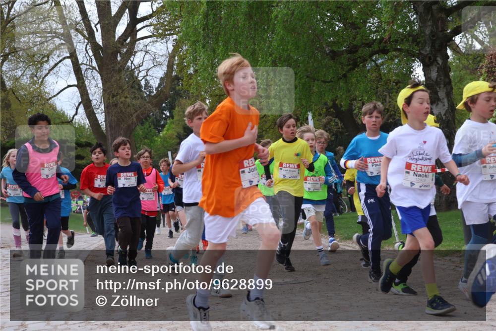 25.04.2026 - Das Zehntel Zöllner http://msf.ph/oto/9628899 25.04.2026 11:41:46 Laufen 124, 11330, 12909, 111 meine-sportfotos.de