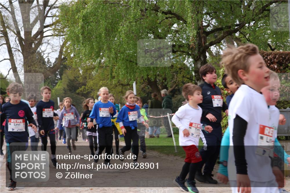 25.04.2026 - Das Zehntel Zöllner http://msf.ph/oto/9628901 25.04.2026 07:46:54 Laufen 3007 meine-sportfotos.de