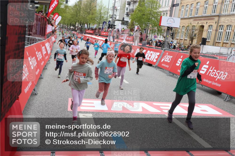 25.04.2026 - Das Zehntel Strokosch-Dieckow http://msf.ph/oto/9628902 25.04.2026 11:07:42 Ziel 5464, 5506, 5766, 6162, 6172, 6173, 6193, 6202, 6252, 6276, 7447, 7486, 7569, 7770 meine-sportfotos.de
