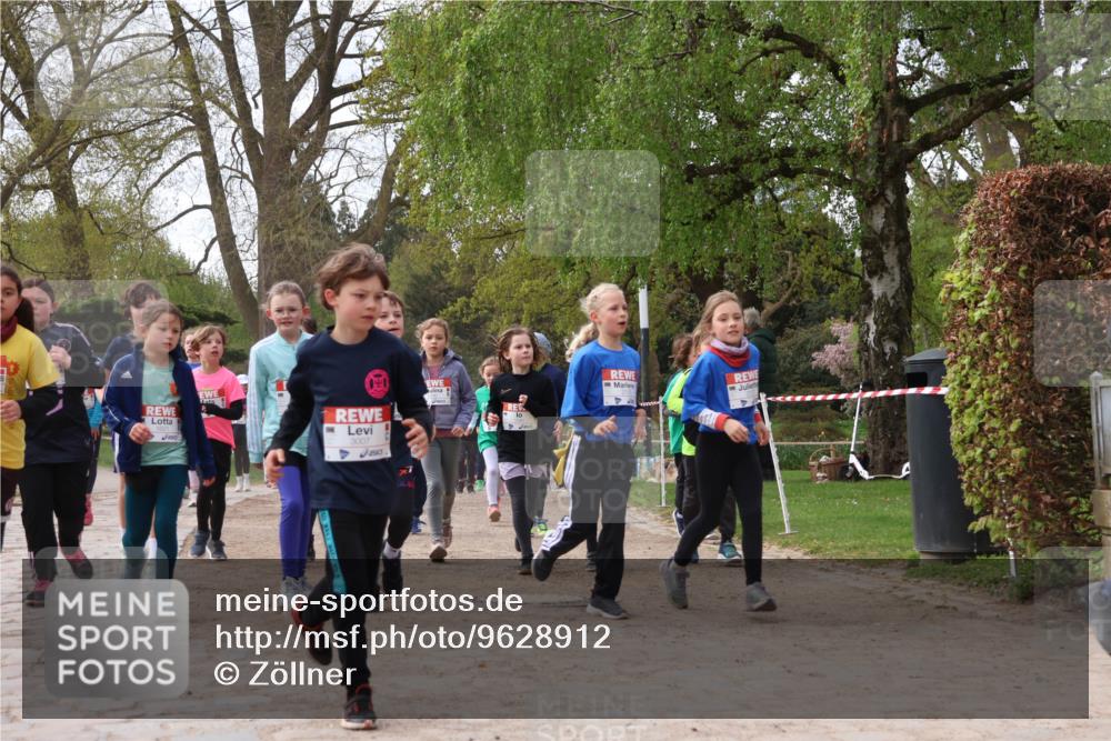 25.04.2026 - Das Zehntel Zöllner http://msf.ph/oto/9628912 25.04.2026 07:46:54 Laufen 3007 meine-sportfotos.de