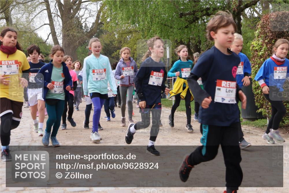 25.04.2026 - Das Zehntel Zöllner http://msf.ph/oto/9628924 25.04.2026 07:46:55 Laufen 1602, 3014, 3007, 4, 2127 meine-sportfotos.de