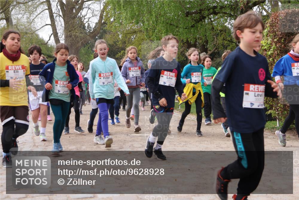 25.04.2026 - Das Zehntel Zöllner http://msf.ph/oto/9628928 25.04.2026 07:46:55 Laufen 1602, 2272, 1621, 3014, 3007 meine-sportfotos.de