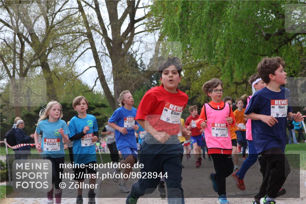 25.04.2026 - Das Zehntel Zöllner http://msf.ph/oto/9628944 25.04.2026 11:41:48 Laufen 11349, 10982, 11639, 10235 meine-sportfotos.de