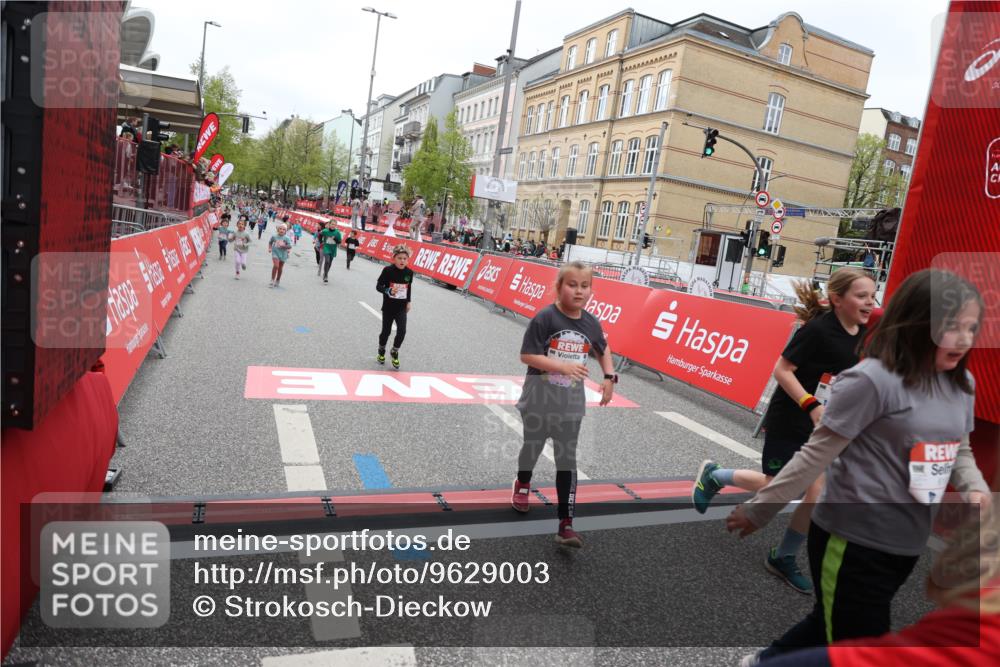 25.04.2026 - Das Zehntel Strokosch-Dieckow http://msf.ph/oto/9629003 25.04.2026 11:07:39 Ziel 5464, 5506, 5766, 6172, 6173, 6193, 6202, 6239, 6252, 6273, 6276, 6830, 7486 meine-sportfotos.de
