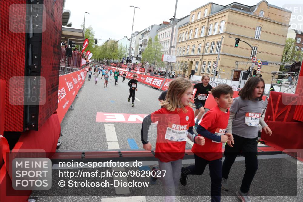 25.04.2026 - Das Zehntel Strokosch-Dieckow http://msf.ph/oto/9629027 25.04.2026 11:07:38 Ziel 5464, 5506, 5766, 6172, 6173, 6193, 6202, 6239, 6252, 6273, 6276, 6830, 7486, 7490 meine-sportfotos.de