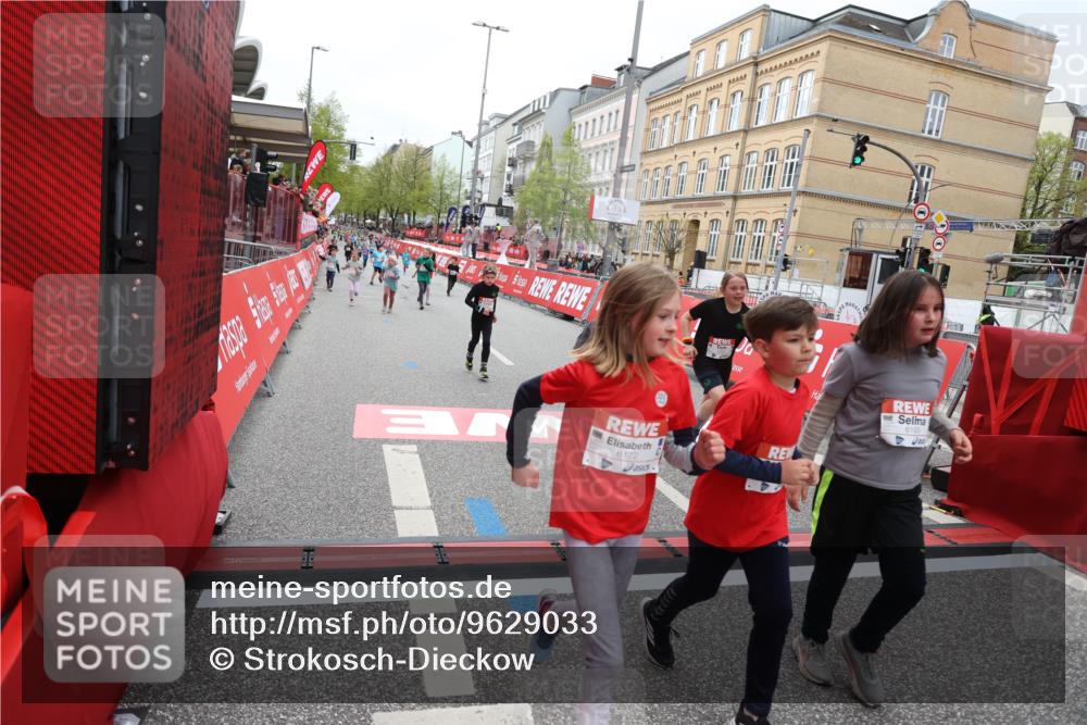 25.04.2026 - Das Zehntel Strokosch-Dieckow http://msf.ph/oto/9629033 25.04.2026 11:07:38 Ziel 5464, 5506, 5766, 6172, 6173, 6193, 6202, 6239, 6252, 6273, 6276, 6830, 7486, 7490 meine-sportfotos.de