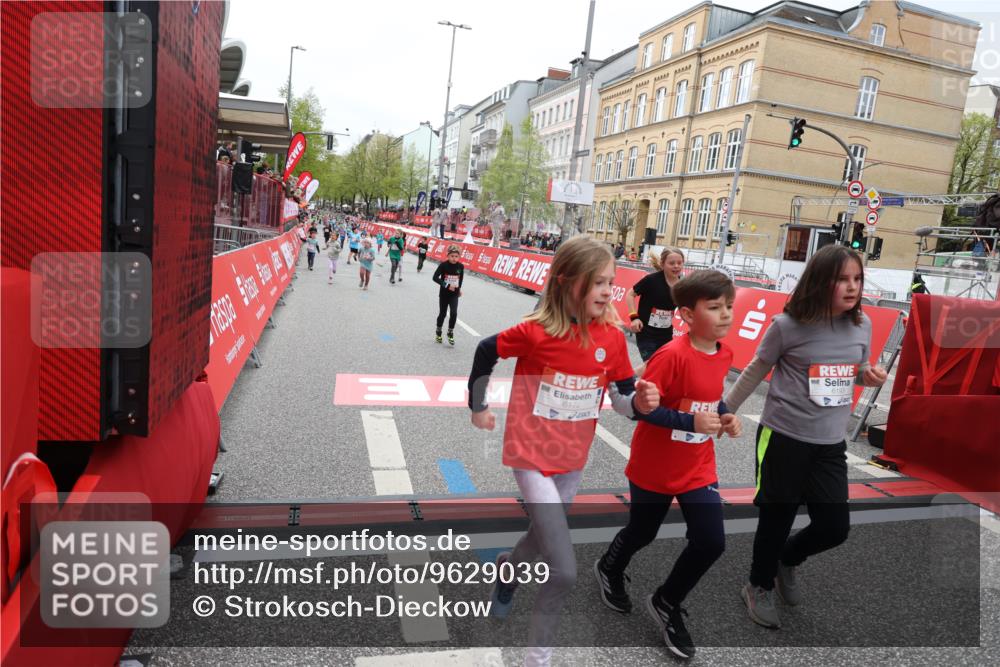 25.04.2026 - Das Zehntel Strokosch-Dieckow http://msf.ph/oto/9629039 25.04.2026 11:07:38 Ziel 5464, 5506, 5766, 6172, 6173, 6193, 6202, 6239, 6252, 6273, 6276, 6830, 7486, 7490 meine-sportfotos.de