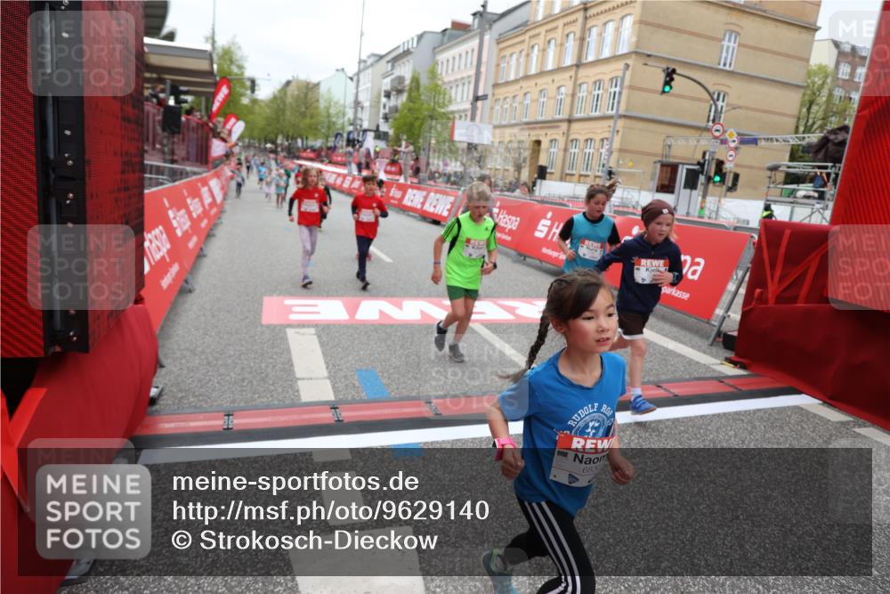 25.04.2026 - Das Zehntel Strokosch-Dieckow http://msf.ph/oto/9629140 25.04.2026 11:07:36 Ziel 5506, 5766, 6172, 6173, 6193, 6202, 6239, 6252, 6273, 6276, 6830, 7486, 7490 meine-sportfotos.de