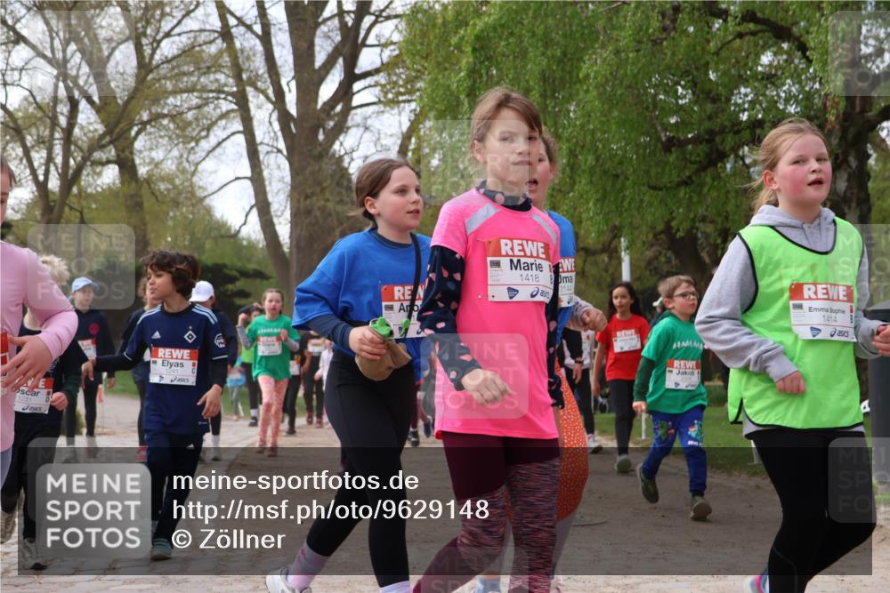 25.04.2026 - Das Zehntel Zöllner http://msf.ph/oto/9629148 25.04.2026 07:47:01 Laufen 1231, 1241, 1418, 2144, 1414 meine-sportfotos.de