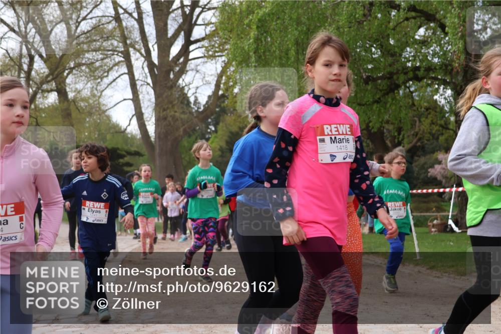 25.04.2026 - Das Zehntel Zöllner http://msf.ph/oto/9629162 25.04.2026 07:47:01 Laufen 4, 1241, 1418 meine-sportfotos.de