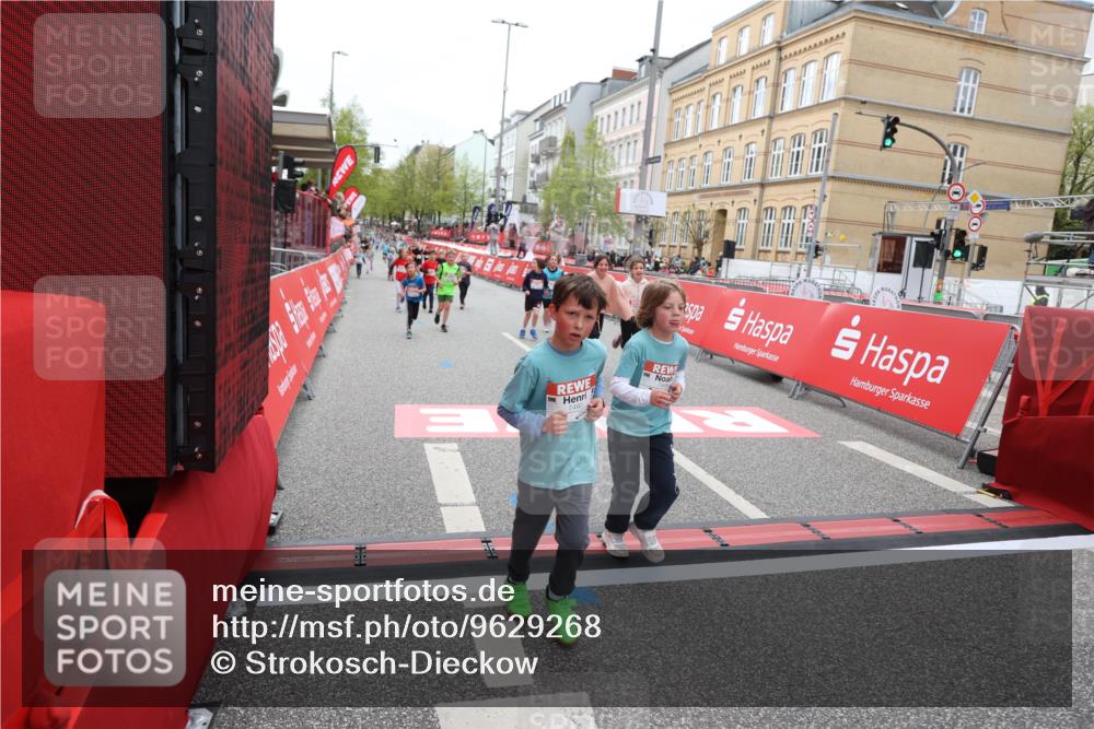 25.04.2026 - Das Zehntel Strokosch-Dieckow http://msf.ph/oto/9629268 25.04.2026 11:07:33 Ziel 5611, 5631, 6239, 6273, 6830, 7490, 7743 meine-sportfotos.de