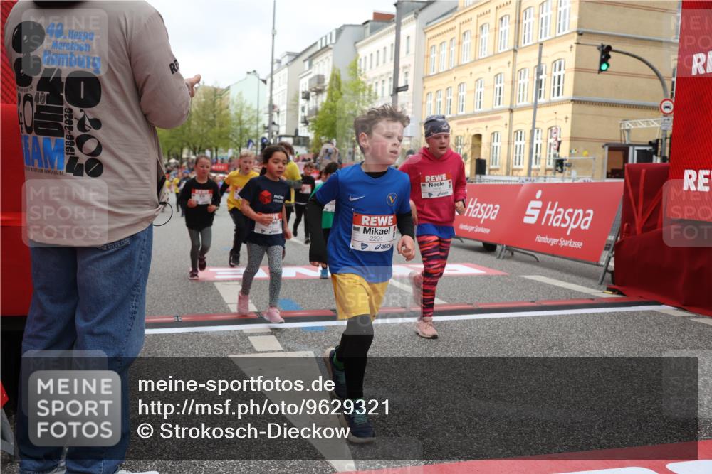 25.04.2026 - Das Zehntel Strokosch-Dieckow http://msf.ph/oto/9629321 25.04.2026 09:02:32 Ziel 1231, 1807, 1941, 1942, 1957, 1958, 2201, 2348, 2735, 2745, 2795, 2888, 2939, 3032, 3640, 3770, 3896 meine-sportfotos.de