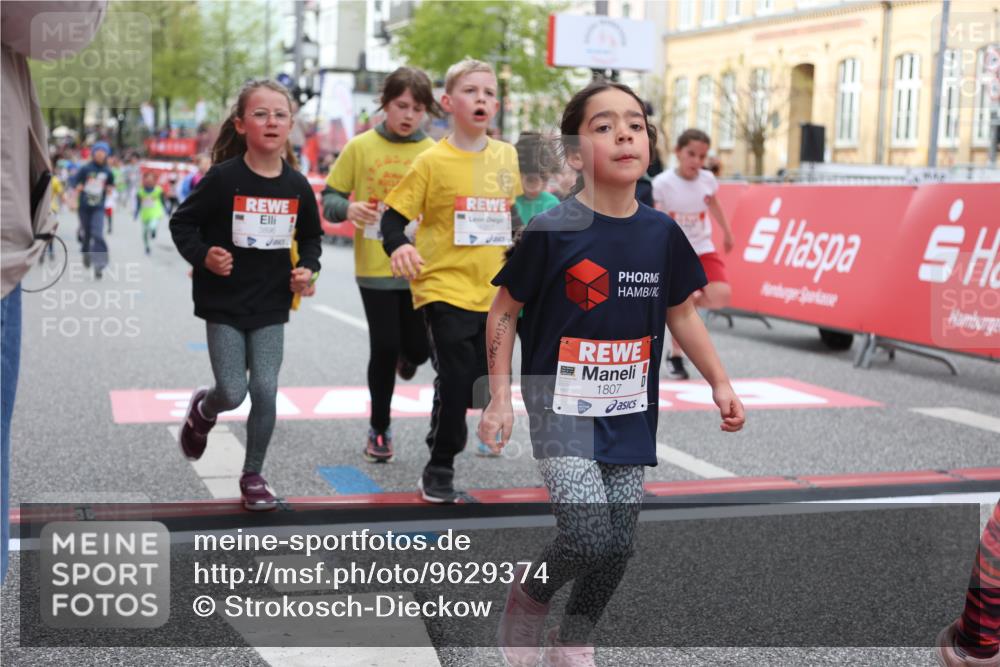 25.04.2026 - Das Zehntel Strokosch-Dieckow http://msf.ph/oto/9629374 25.04.2026 09:02:33 Ziel 1807, 1941, 1942, 1950, 1957, 1958, 2201, 2348, 2735, 2745, 2795, 2888, 2939, 3032, 3640, 3770, 3896 meine-sportfotos.de