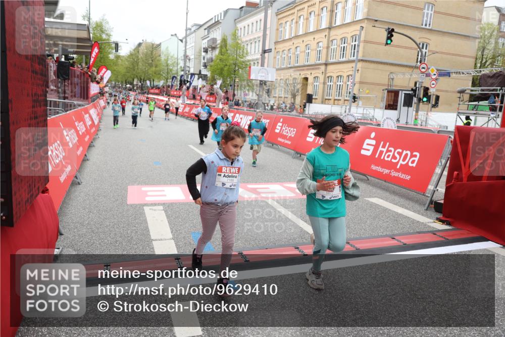 25.04.2026 - Das Zehntel Strokosch-Dieckow http://msf.ph/oto/9629410 25.04.2026 11:07:27 Ziel 5174, 5177, 5210, 5611, 5631, 5654, 5656, 5687, 5877, 6469, 7189, 7743, 7793 meine-sportfotos.de