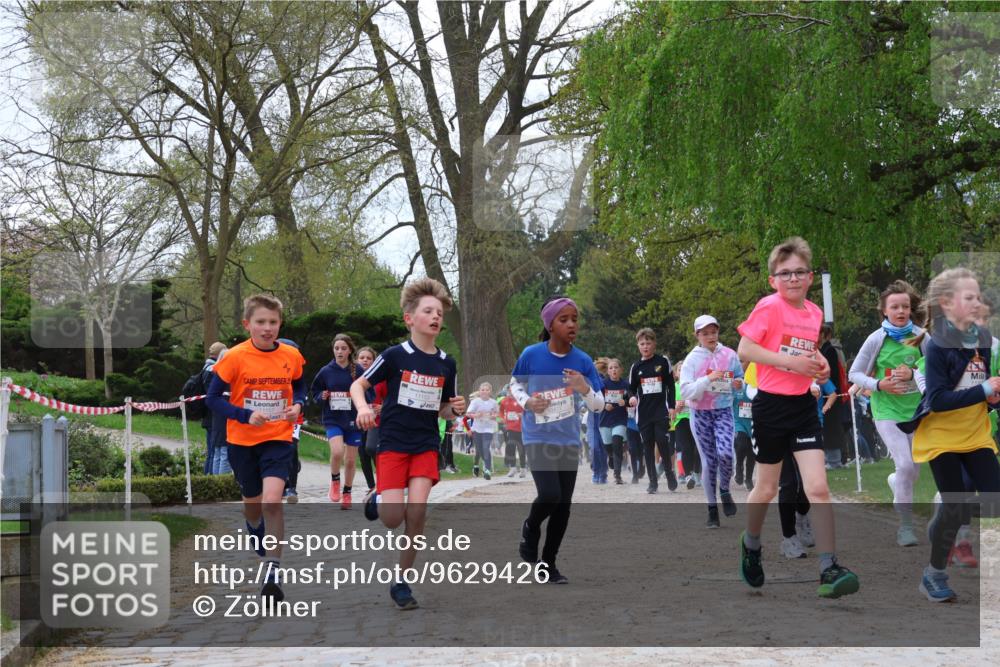 25.04.2026 - Das Zehntel Zöllner http://msf.ph/oto/9629426 25.04.2026 11:42:01 Laufen 2, 11157, 10472 meine-sportfotos.de