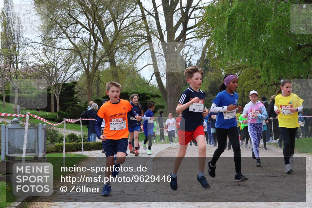 25.04.2026 - Das Zehntel Zöllner http://msf.ph/oto/9629446 25.04.2026 11:42:01 Laufen 2, 11157, 11153, 10472 meine-sportfotos.de