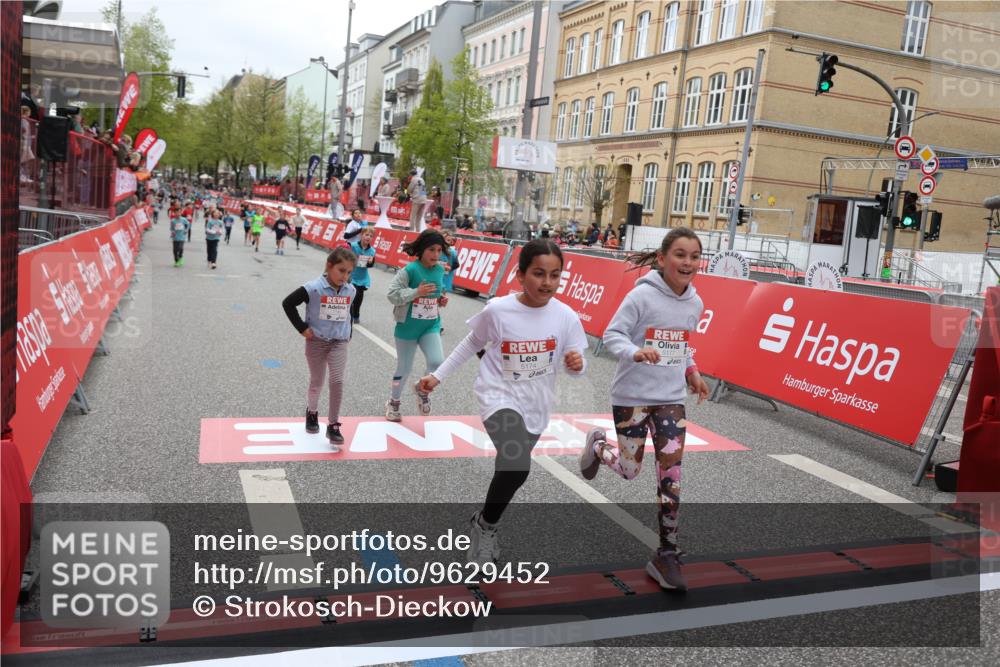 25.04.2026 - Das Zehntel Strokosch-Dieckow http://msf.ph/oto/9629452 25.04.2026 11:07:25 Ziel 5174, 5177, 5210, 5654, 5656, 5687, 5877, 6445, 6469, 6863, 7189, 7793 meine-sportfotos.de